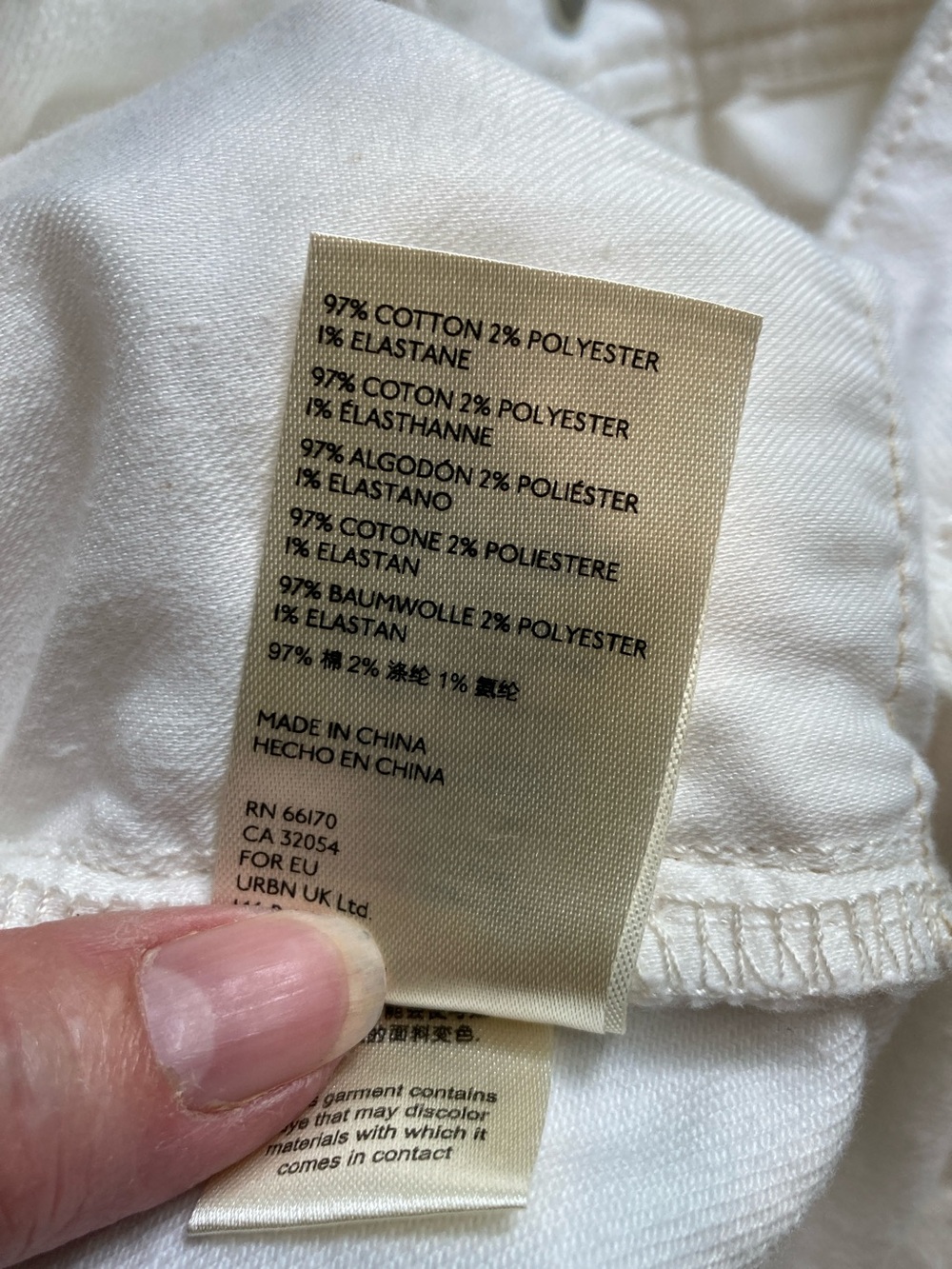 Pilcro Cream-Label Off  White Distressed Denim Jeans - Picture 13 of 15